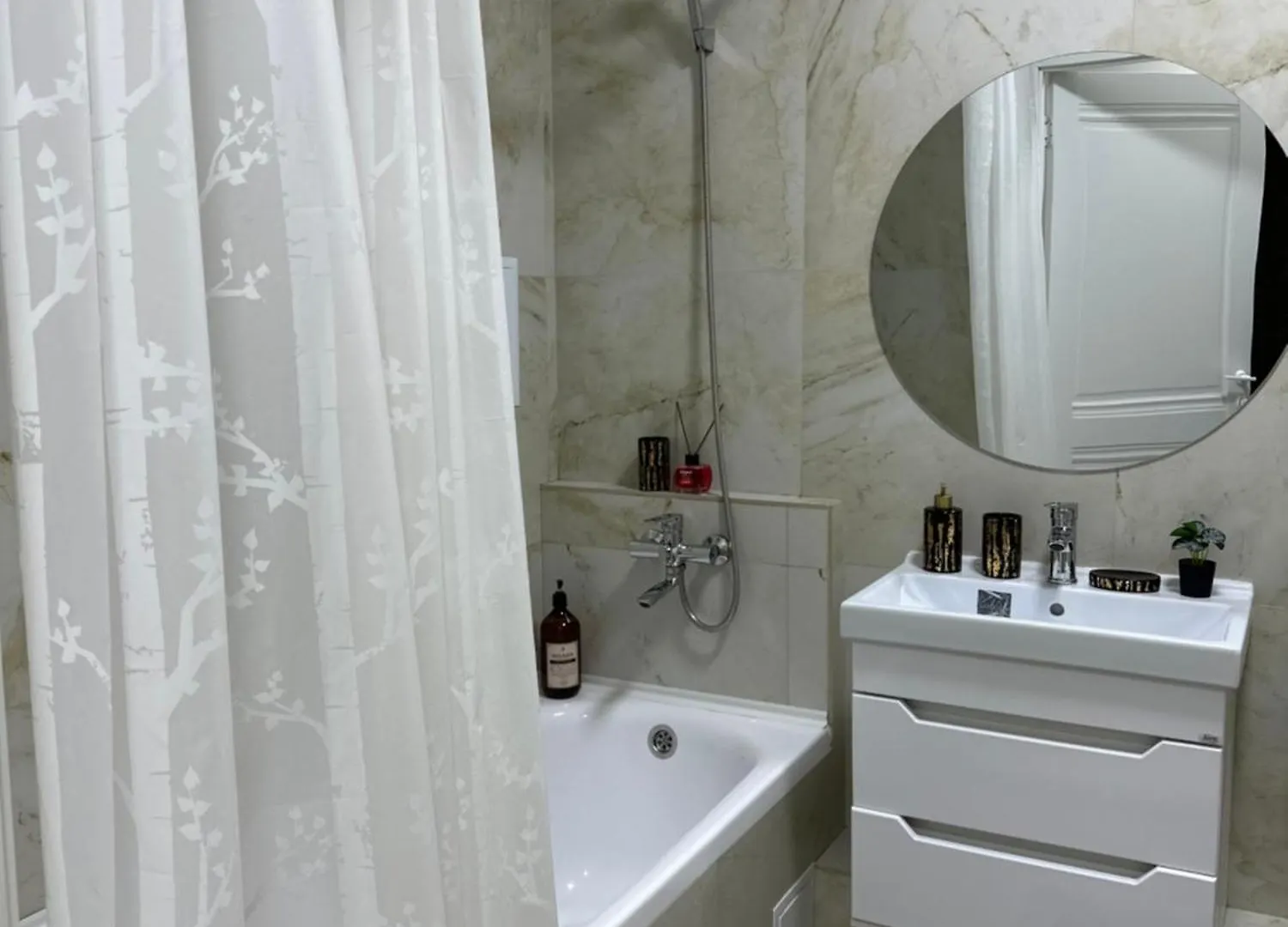 Apartment Greenline Vita Luxe Cinema Nur-Sultan